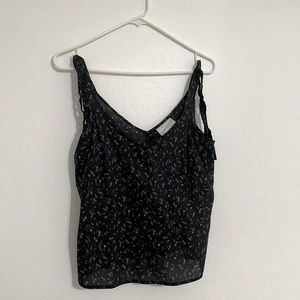 Small Universal thread top